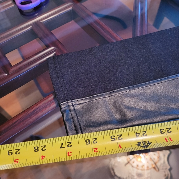 Pierre Mantoux faux leather leggings. NWOT. - Picture 6 of 9